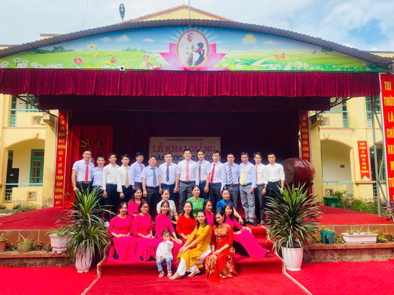 Khai giảng năm học mới