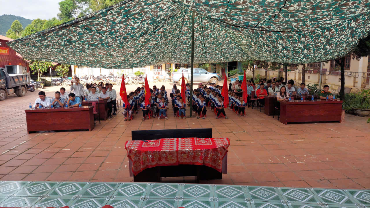 Khai giảng năm học mới