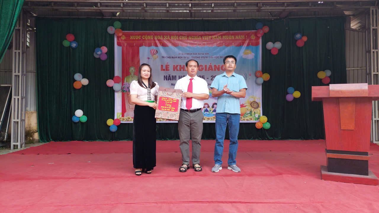 Khai giảng năm học mới