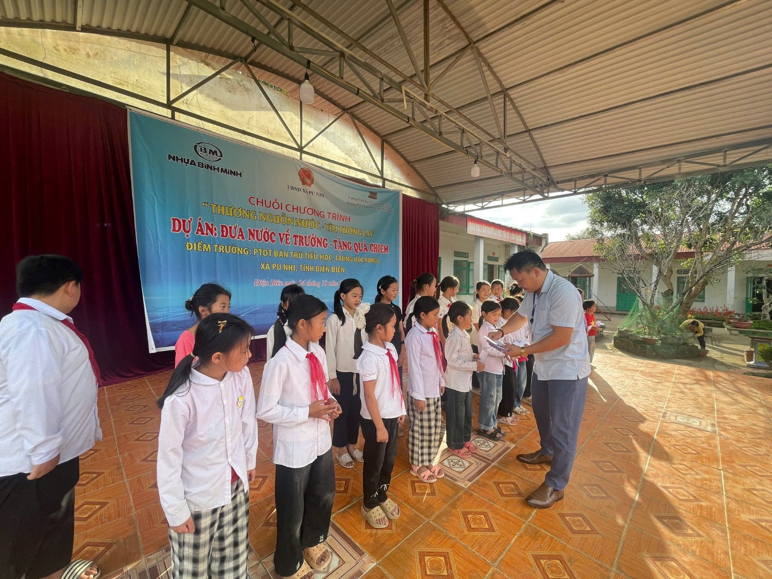 Hoạt động Đội Thiếu Niên